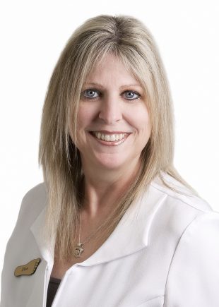 Danièle Bélanger, Administration et gestion
